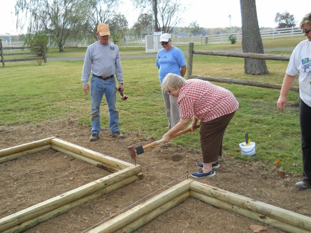 wcmg_history_garden-20161015-052